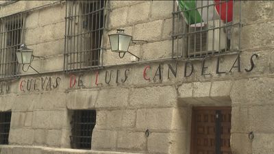 El letrero de Las Cuevas de Luis Candelas enfrenta al dueño con Cibeles