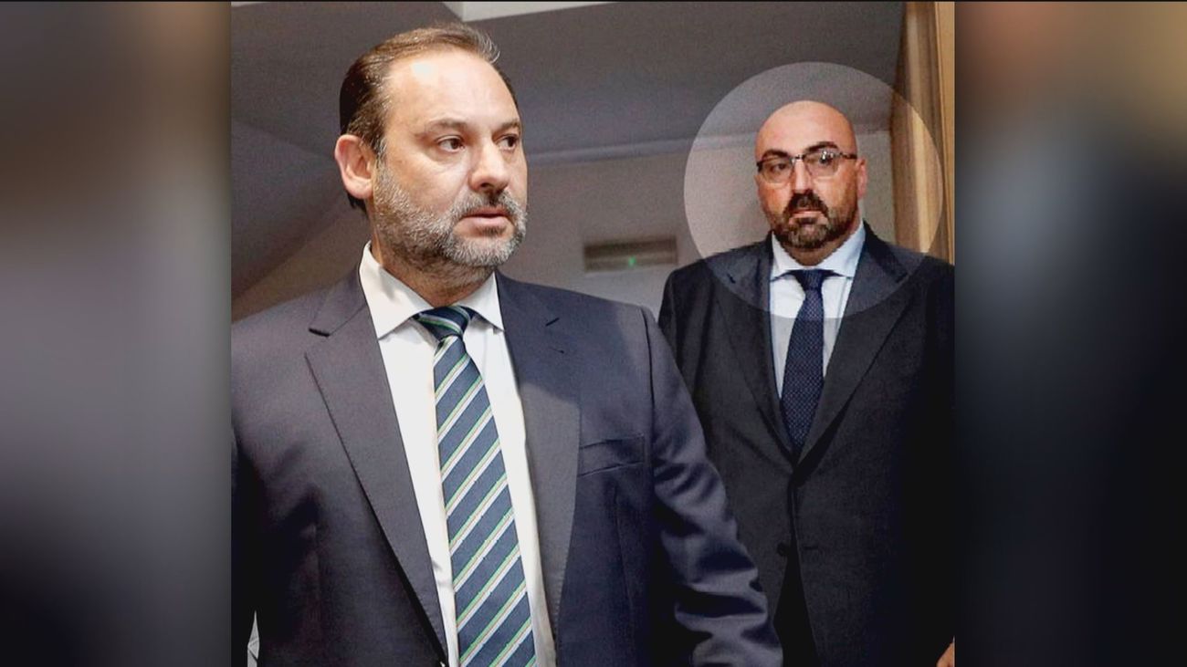 La Guardia Civil detiene a un asesor del exministro Abalos por presunta corrupción en la compra de mascarillas