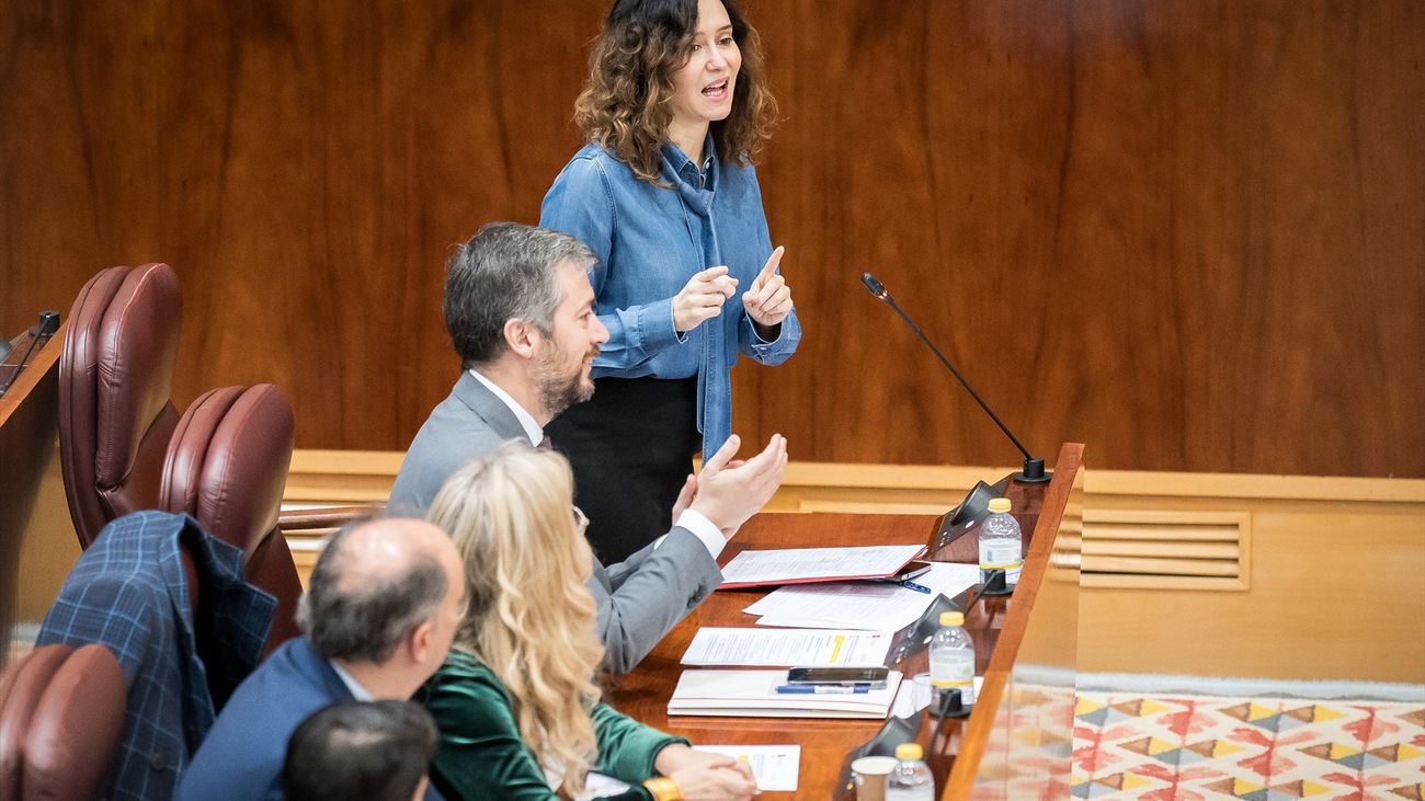 Ayuso recrimina a Más Madrid por utilizar las muertes: desde las residencias al pato