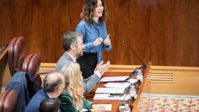 Ayuso recrimina a Más Madrid por utilizar las muertes: desde las residencias al pato