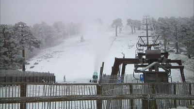 La nieve vuelve a la sierra de Madrid con la borrasca Louis