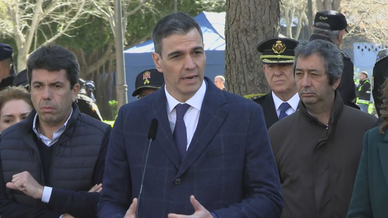 Sánchez viaja a Valencia por el trágico incendio que ha arrasado 2 edificios con unas 150 viviendas