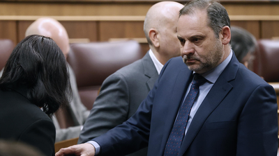 Abalos:: "Pensaré la dimisión con mi partido,  no porque me lo pida el PP"