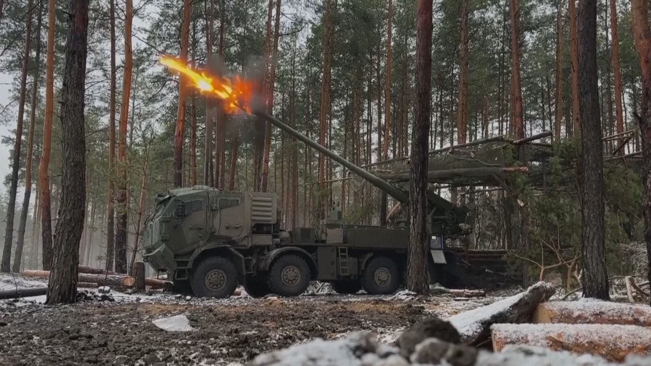 Un ataque ruso con más de 100 drones mata a cinco personas en Ucrania