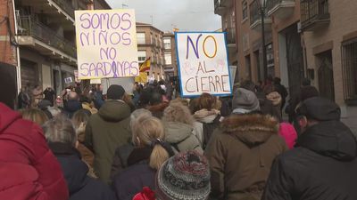 Vecinos de Moraleja de Enmedio piden que no se cierre la escuela infantil del municipio