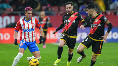 El Girona golea al Rayo Vallecano  y recupera la segunda posición, 3-0
