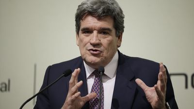 El Gobierno baraja pedir un segundo consejero en Telefónica en representación de la SEPI