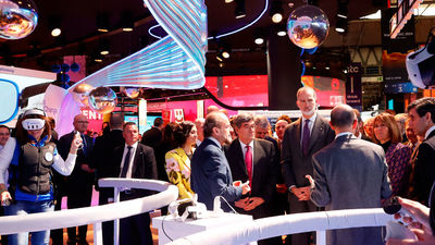 El Rey inaugura el Mobile World Congress de Barcelona, acompañado de Sánchez y Aragonés