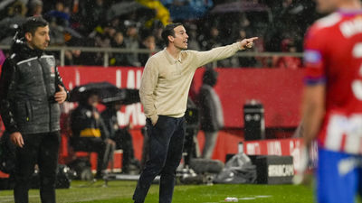 Íñigo Pérez, tras perder ante el Girona: "El 3-0 añade dolor a la derrota"