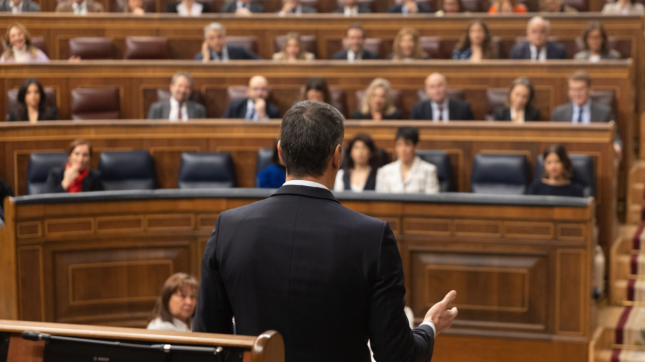 El pleno del Congreso hierve ante el 'caso Koldo'