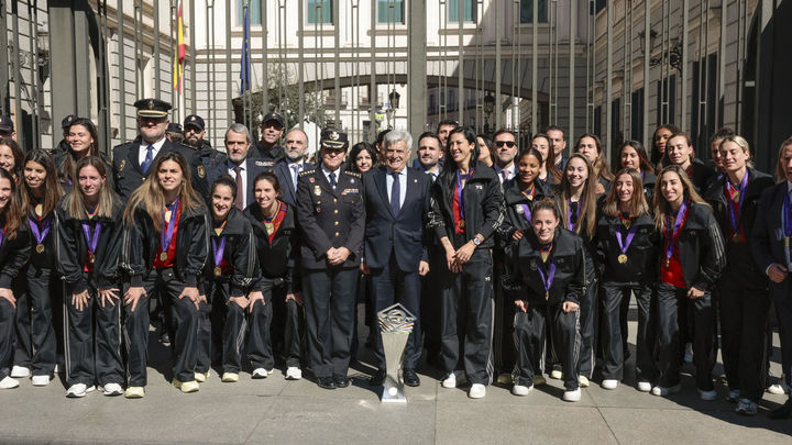 La Selección española femenina, en el Congreso / EFE