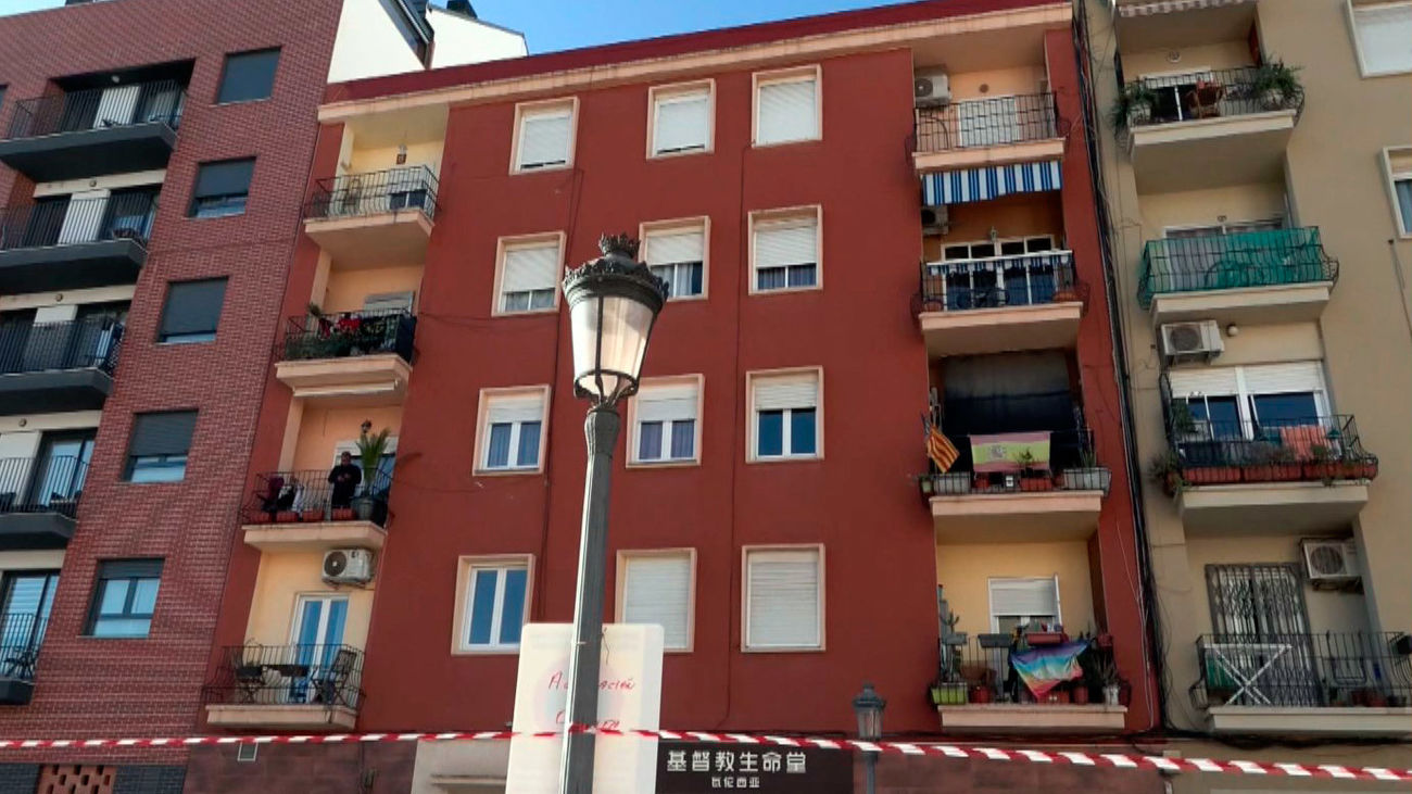 Fraticidio en Valencia: Estrangula a su hermana con una correa hasta matarla