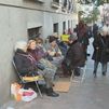 "Es el más grande", decenas de madrileños llevan varios días guardando cola para el besapiés de Jesús de Medinaceli