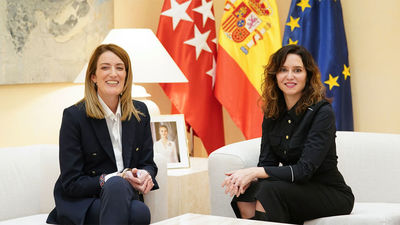 Ayuso aborda con la presidenta del Parlamento Europeo las elecciones europeas de junio