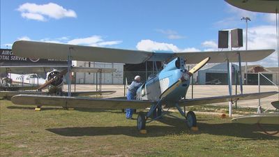 Cuatro Vientos acoge una exhibición de los mejores aviones históricos