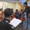 'Acción Por la Música', partituras contra la desigualdad