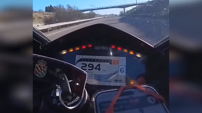 Detenido en Madrid un motorista que se grabó circulando a 300 km/h por la M-50