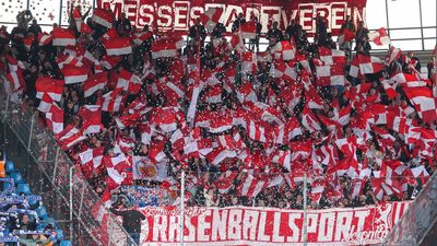 4.250 aficionados del Leipzig en Madrid, récord del club en una visita europea