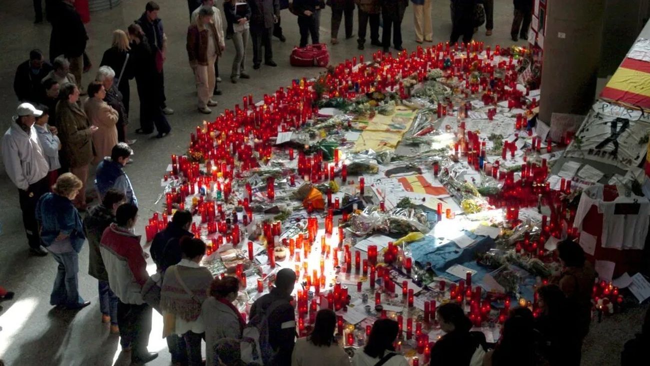 '20 años del 11M. Memoria del dolor y la solidaridad', la exposición de Efe que rinde homenaje a las víctimas