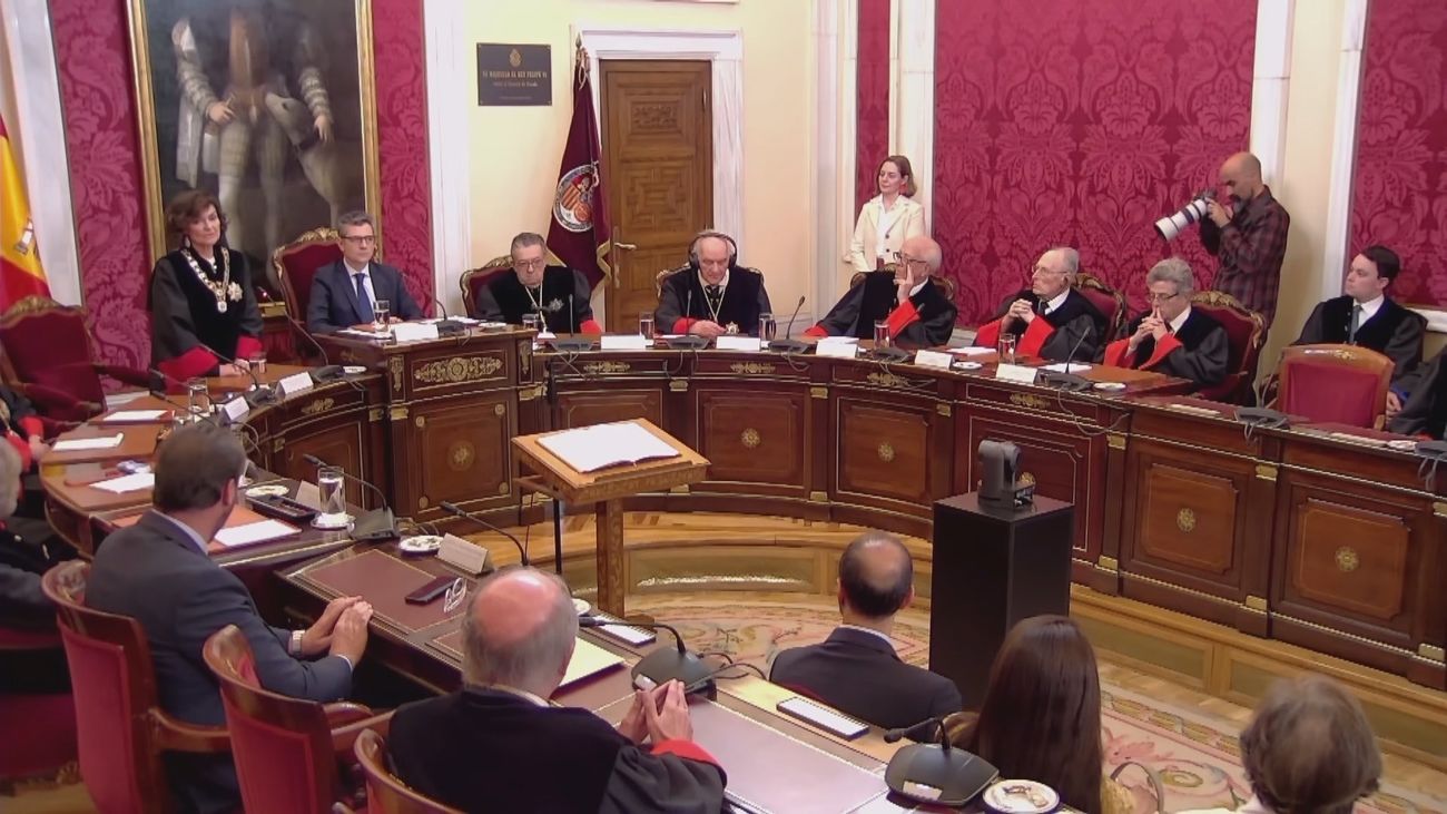 Carmen Calvo toma posesión como presidenta del Consejo de Estado