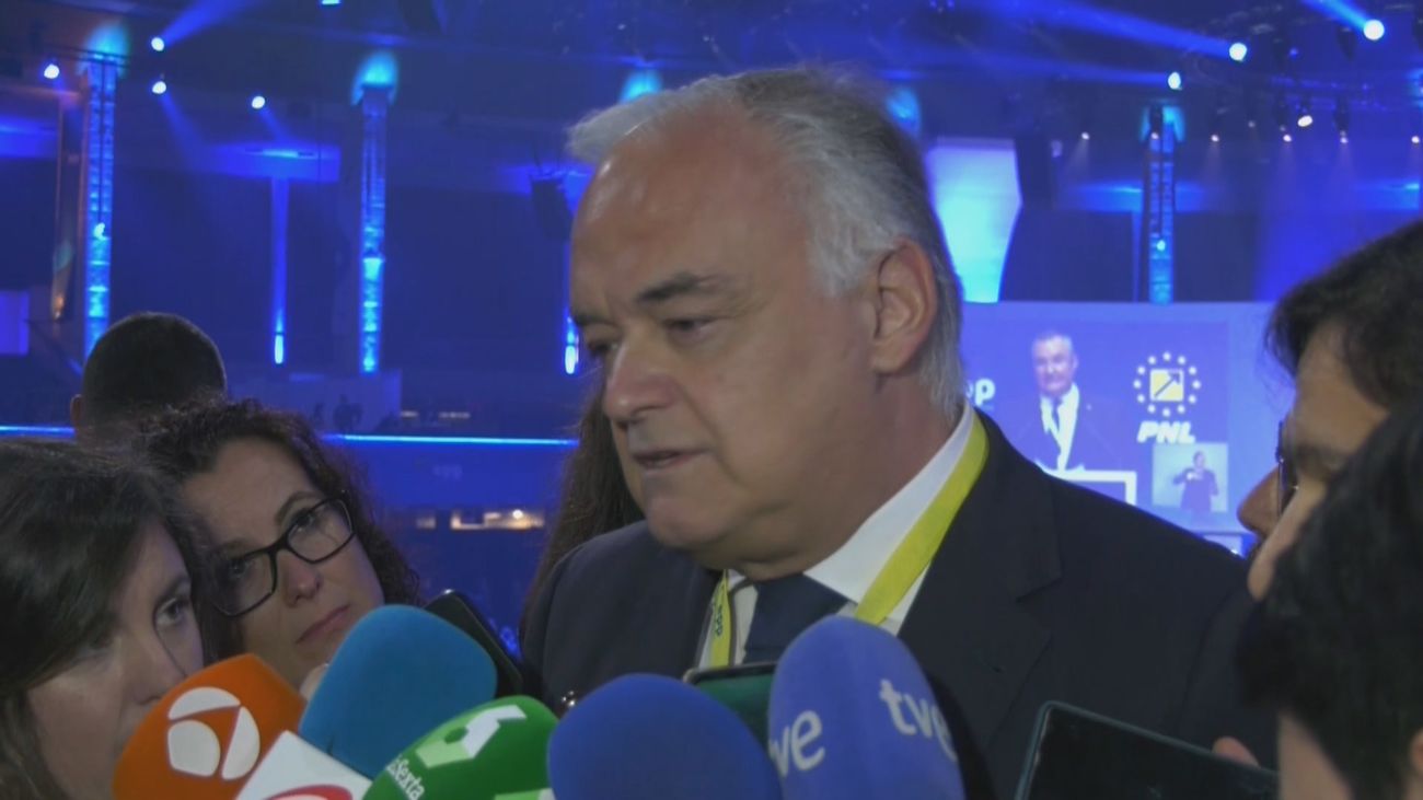 El PP acusa al Gobierno de exagerar: La mujer de Sánchez no es un asunto de Estado