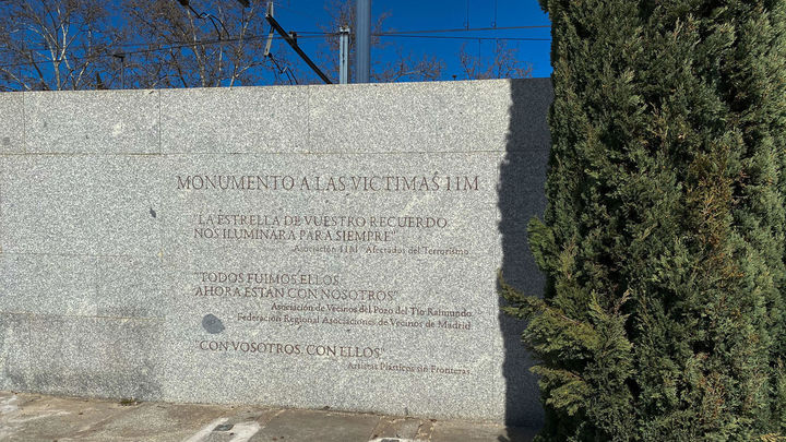 Monumento del 11-M en El Pozo del Tío Raimundo / efe