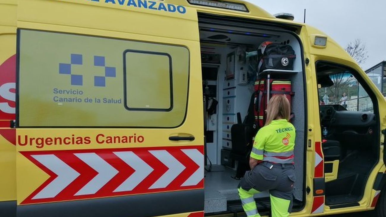 Ambulancia del Servicio de Urgencias Canario