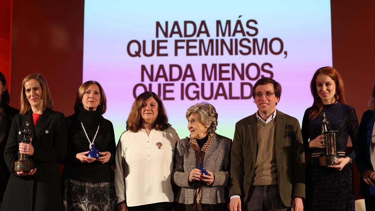 El Ayuntamiento de Madrid celebra el 8-M con el testimonio de mujeres pioneras
