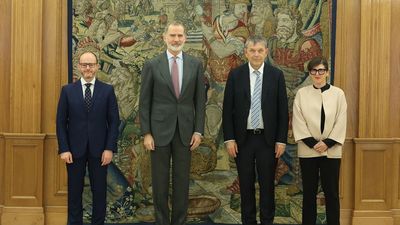 Felipe VI se reúne con el comisionado de la ONU para los refugiados palestinos