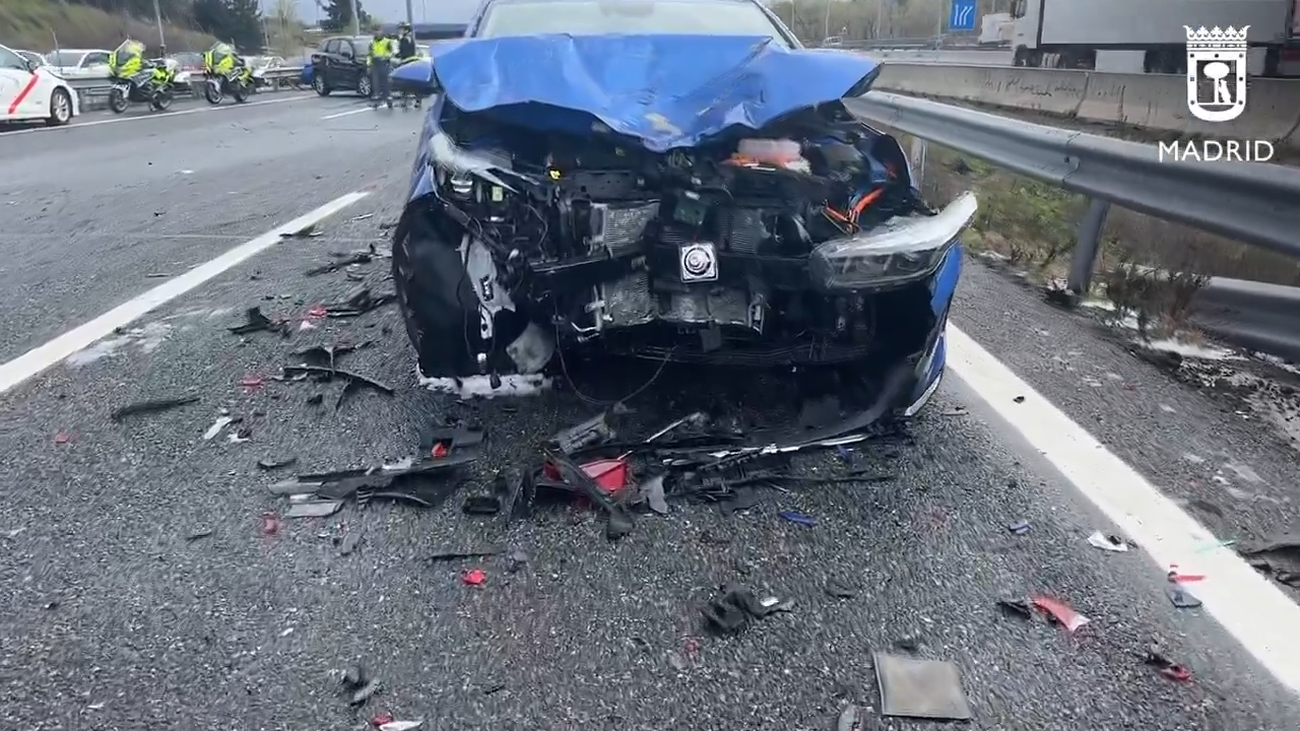 Una fuerte granizada provoca una colisión múltiple en la A3, en Rivas, con 18 heridos y 30 coches implicados