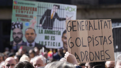 Manifestación en Barcelona contra "la traición de Sánchez" con la amnistía