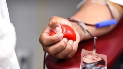 Más de 200 personas se suman al maratón de donación de sangre del Hospital de Fuenlabrada