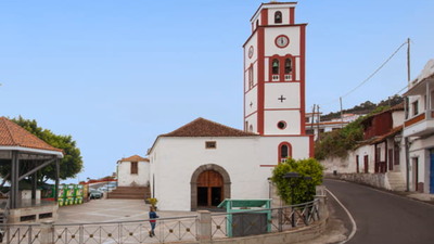 Denuncian a un párroco de Tenerife por causar daños a unos frescos de 300 años por unas obras