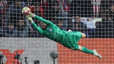 Oblak se viste de héroe en los penaltis para meter al Atlético de Madrid en cuartos