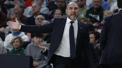 Chus Mateo: "No estamos preocupados por las derrotas"