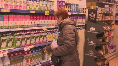 La inflación se modera en febrero al 2,8% por la bajada de la luz y los alimentos al 5,3%