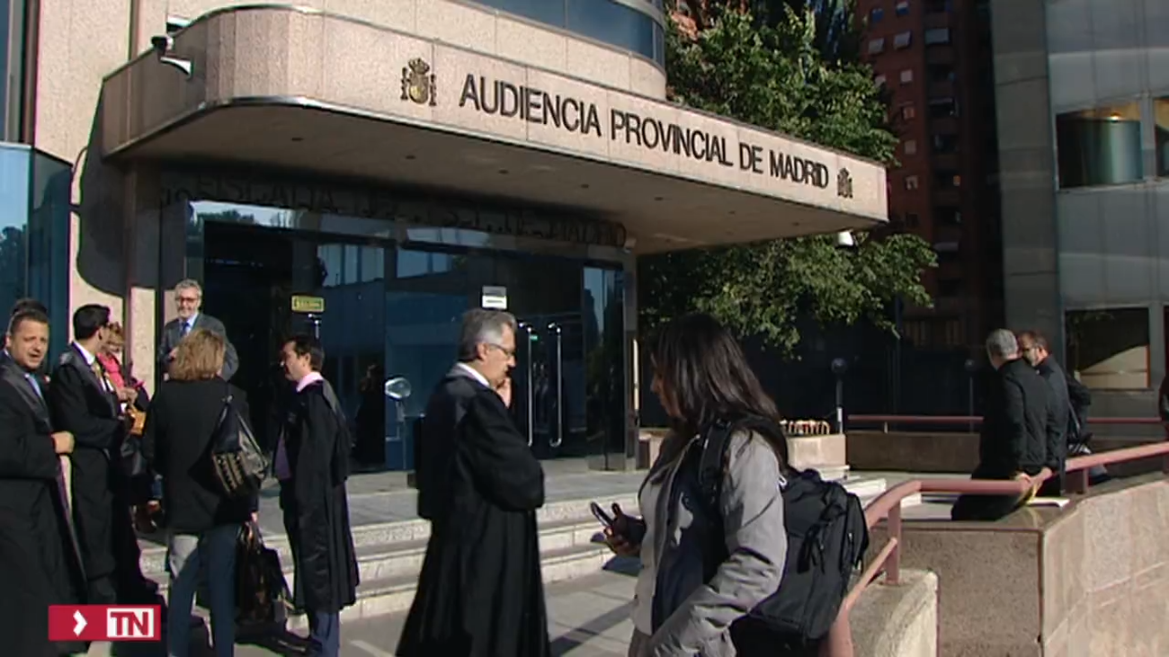 El abogado de la pareja de Ayuso propuso en febrero un pacto a la Fiscalía sobre su presunto fraude fiscal