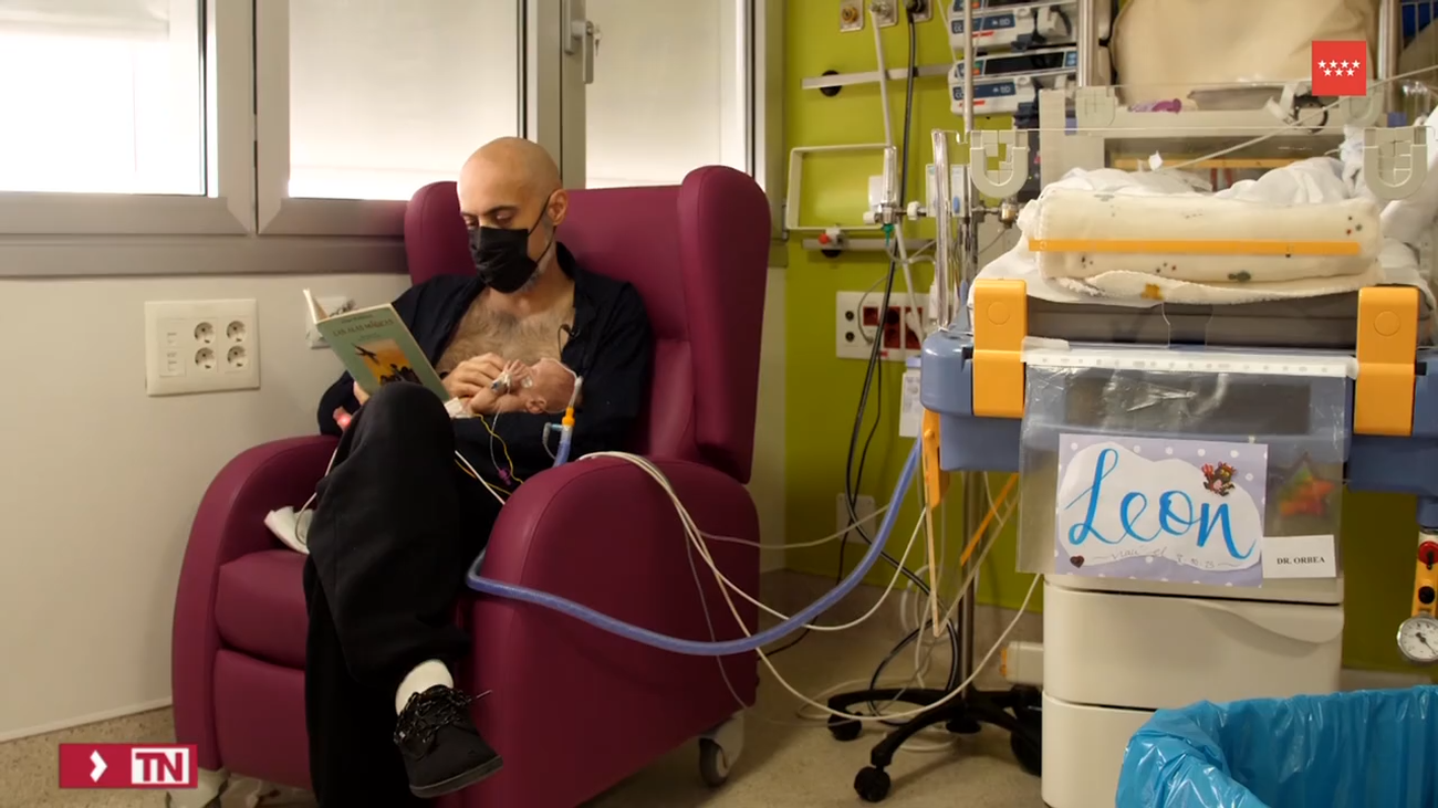 El 12 de Octubre incorpora la lectura de cuentos a bebés prematuros