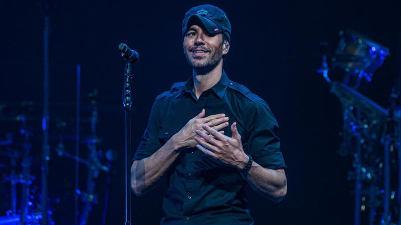 Enrique Iglesias lanza el video de ‘Space in My Heart’ en colaboración con Miranda Lambert