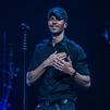 Enrique Iglesias lanza el video de ‘Space in My Heart’ en colaboración con Miranda Lambert