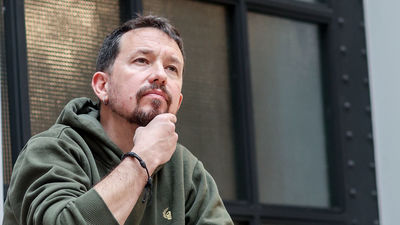 Pablo Iglesias abre un bar en Lavapiés con una carta que homenajea a la izquierda revolucionaria