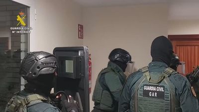 Detenidos ocho trinitarios en el País Vasco por tráfico de drogas y estafas bancarias