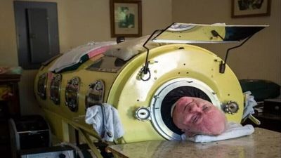 Muere Paul Alexander, el hombre que vivió más de 70 años en un pulmón de acero