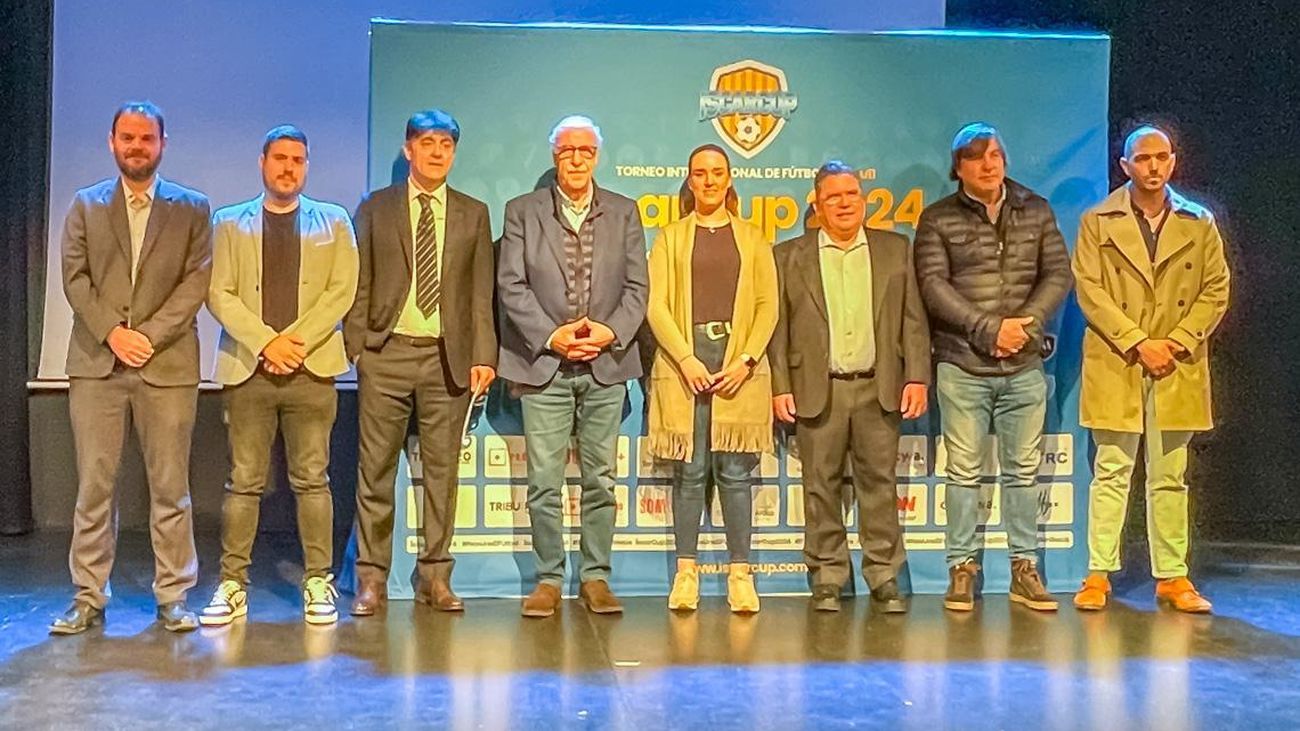Presentación de la ÍscarCup