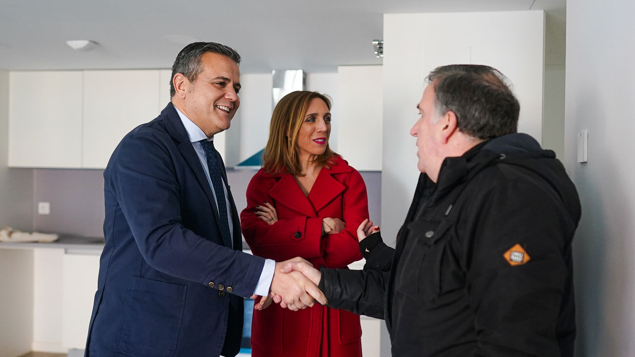 La Comunidad promete arreglar las viviendas del Plan Vive de Alcorcón entregadas en marzo