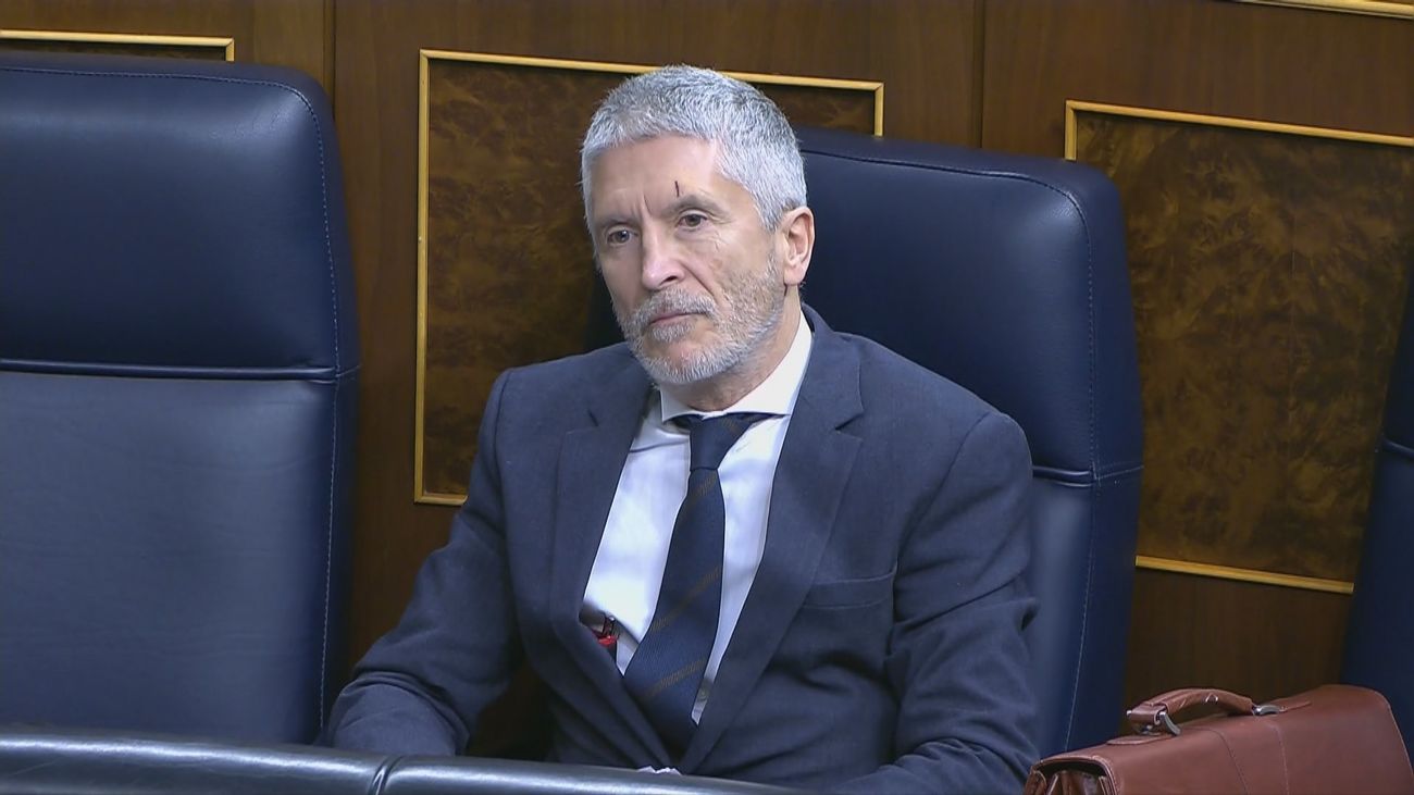 Marlaska compró 30.000 test covid sin homologar  al ginecólogo de la esposa de Koldo