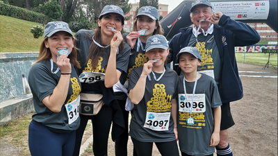 Más de 3.000 corredores homenajean a Carmen Valero y Kelvin Kiptum en la Media Maratón Universitaria de Madrid