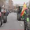 Agricultores y ganaderos marchan por el  centro de Madrid pidiendo "medidas reales" al Gobierno