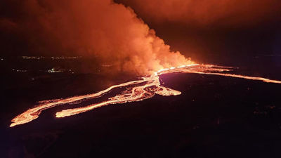 700 personas evacuadas por la cuarta erupción volcánica en Islandia desde octubre