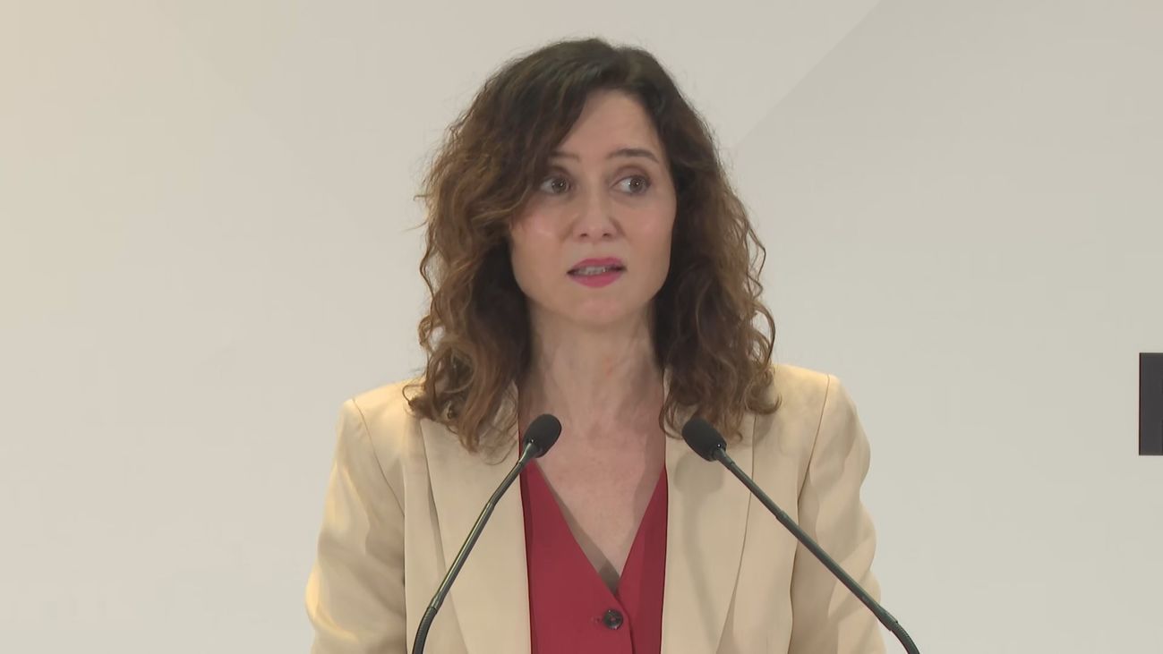 Ayuso tilda de “chavista” que se usen “las herramientas de los poderes del Estado” para atacar a un rival